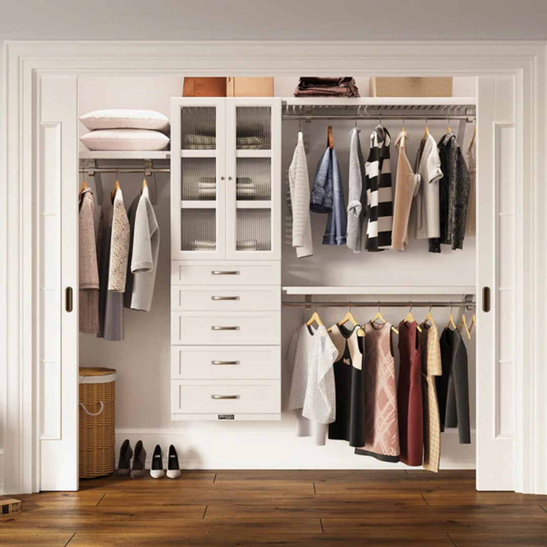 How to Maximize Space in a Small Closet: Organization Tips